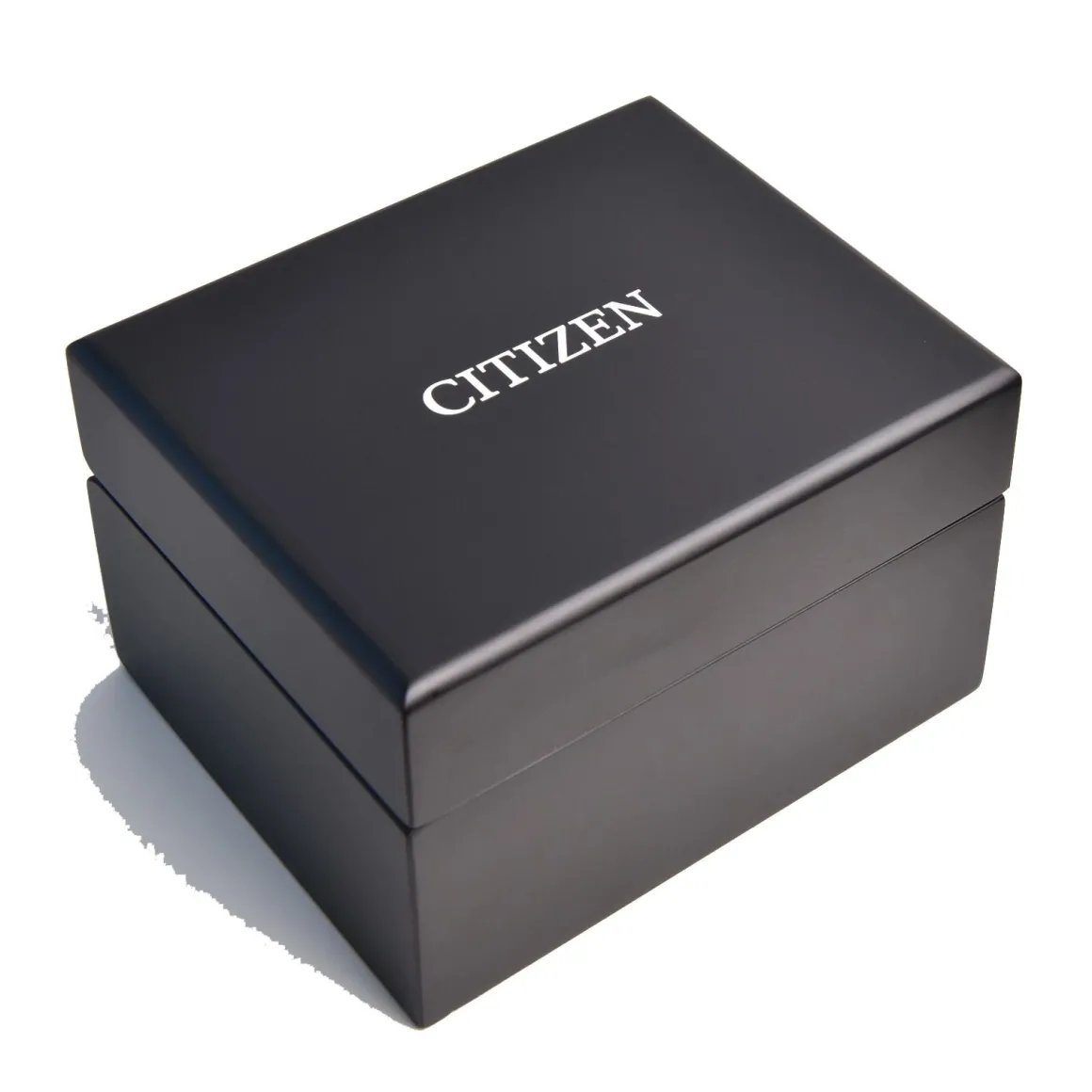 Citizen Series8 880 GMT